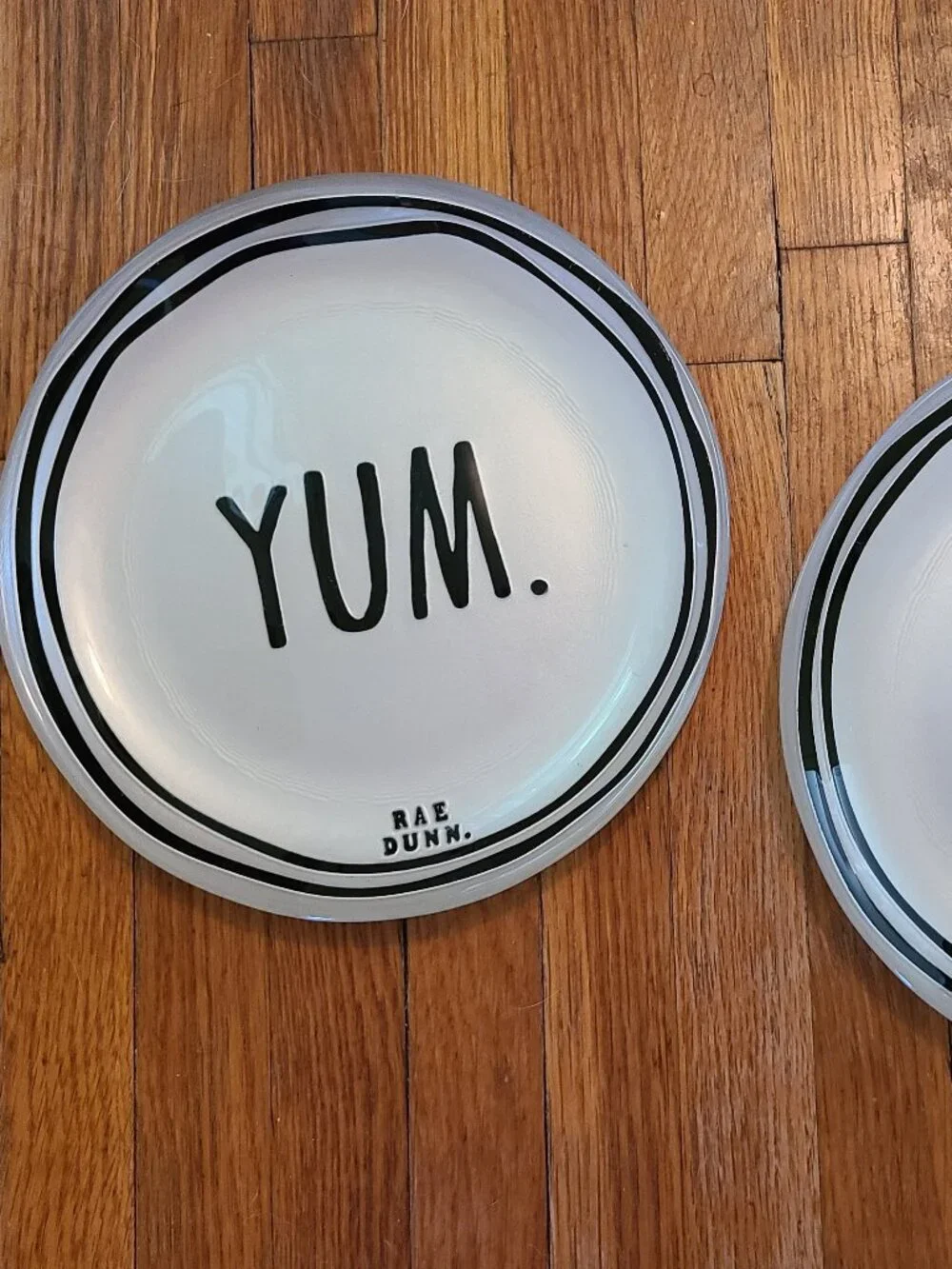 Rae Dunn YUM Glass Salad Plates 8